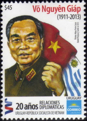 Tem Bưu chính Uruguay tôn vinh Đại tướng Võ Nguyên Giáp (phát hành năm 2013).
