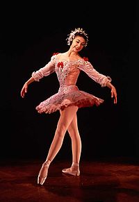 Name:  4a-Margot_Fonteyn.jpg
Views: 424
Size:  8.8 KB