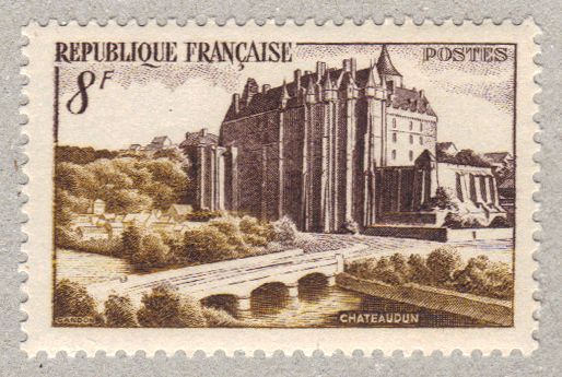 Name:  timbre france 1950 - 0873- vue du chateau de Chateaudun.JPG
Views: 462
Size:  48.5 KB