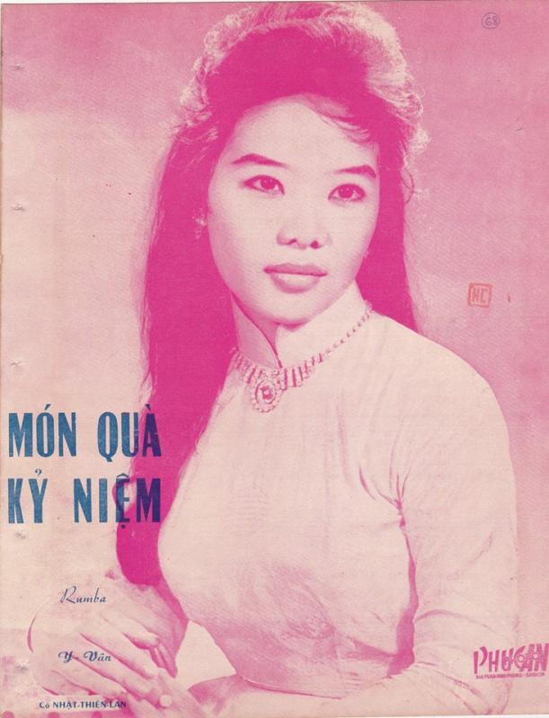 Name:  Mon qua ky niem 1.jpg
Views: 956
Size:  57.8 KB