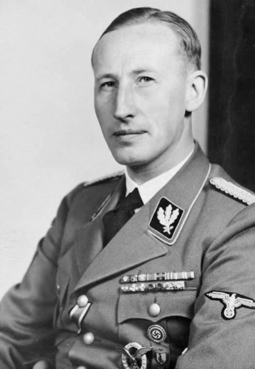 Name:  Bundesarchiv_Bild_146-1969-054-16,_Reinhard_Heydrich.jpg
Views: 12
Size:  40.4 KB