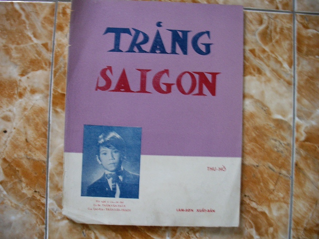 Name:  trăng sài gòn.JPG
Views: 4304
Size:  172.1 KB