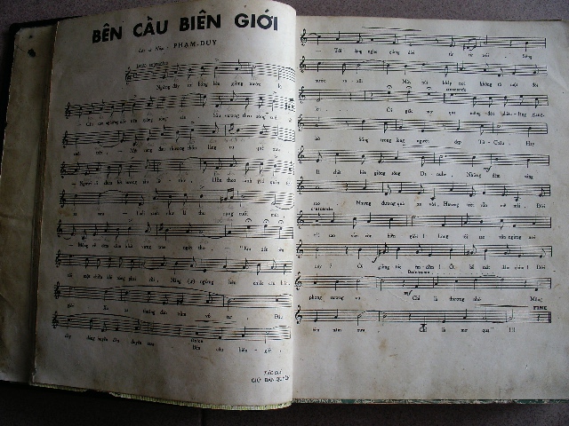 Name:  bên cầu biên giới.JPG
Views: 4210
Size:  213.8 KB