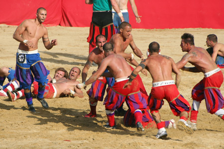 Name:  Calcio-Storico.jpg
Views: 178
Size:  65.6 KB