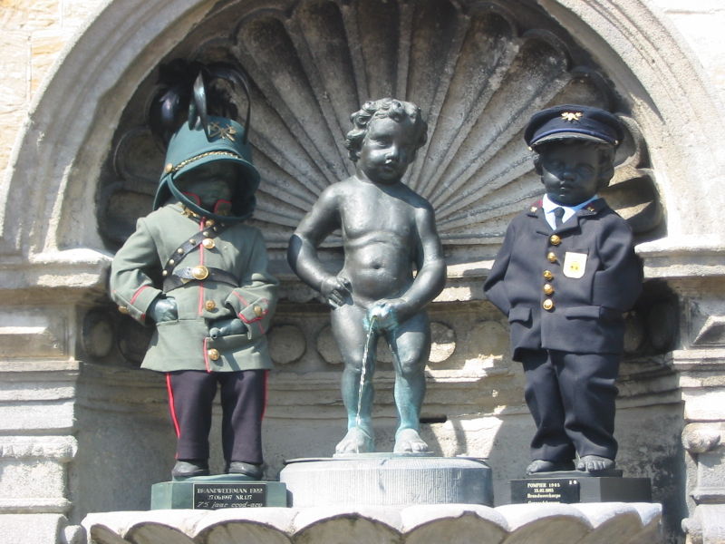 Name:  800px-Manneke_Pis_van_Geraardsbergen.jpg
Views: 1444
Size:  99.3 KB